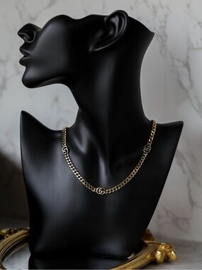 Gucci Gold Chain Interlocking Necklace
